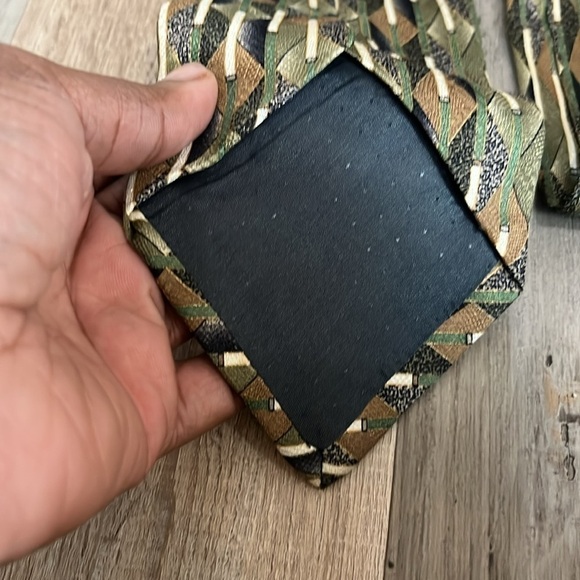 Pavia Tie - 100% Silk - Made in Italy Retro Design Green Tan Black - Picture 4 of 6